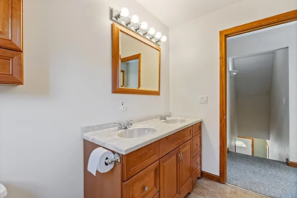 $585,000 | 57 Elm Lane, Windsor, ME 04363