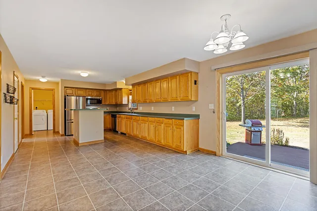 $599,900 | 57 Elm Lane, Windsor, ME 04363