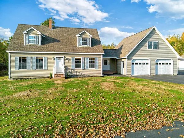 $585,000 | 57 Elm Lane, Windsor, ME 04363