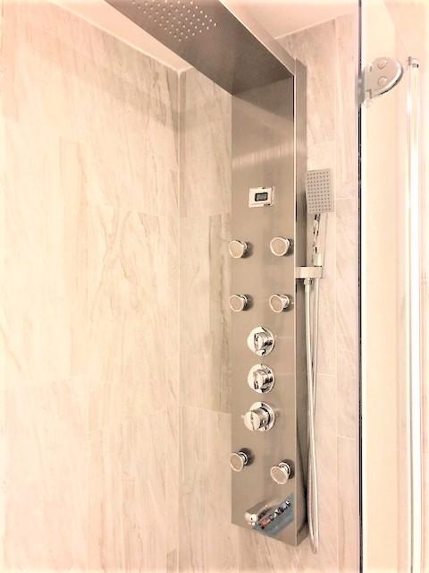 21731 Arriba Real, Unit 27D Boca Raton, FL 33433 - Photo 22 of 42 Master bath shower