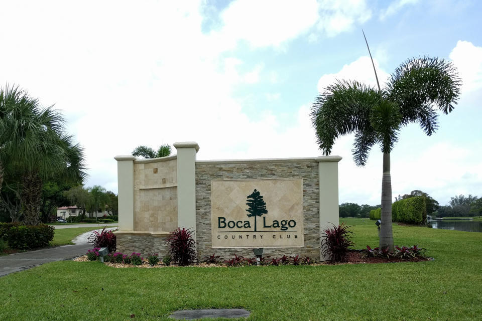 21731 Arriba Real, Unit 27D Boca Raton, FL 33433 - Photo 39 of 42 BOCA LAGO SIGN