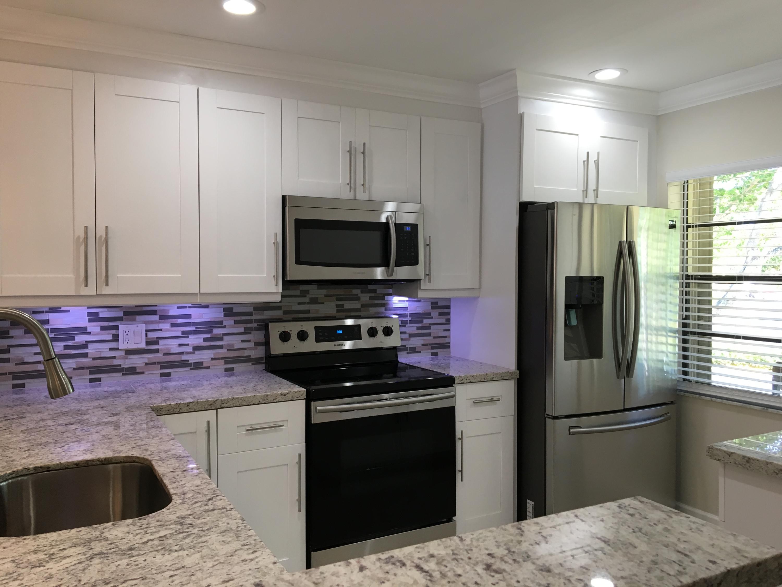 21731 Arriba Real, Unit 27D Boca Raton, FL 33433 - Photo 8 of 42 Kitchen 1