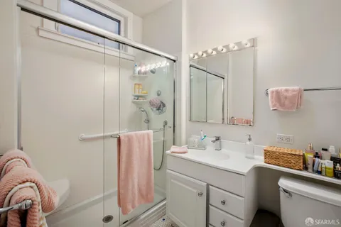 $1,600,000 | 326 11th Avenue, San Francisco, CA 94118