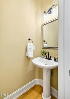 $985,000 | 120 Morris Branch Court, Cary, NC 27519