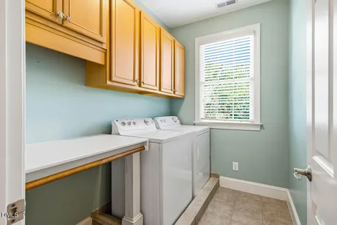 $985,000 | 120 Morris Branch Court, Cary, NC 27519