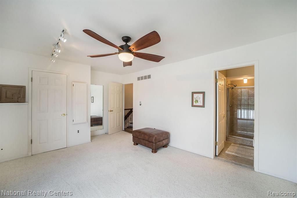 735 Oak Brook Ridge Drive Rochester Hills, MI 48307 - Photo 16 of 30
