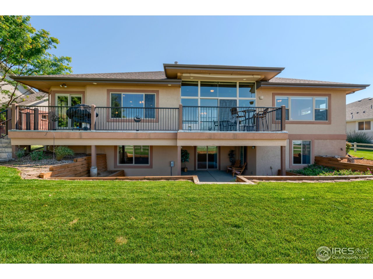 1456 Red Tail Road Eaton, CO 80615 - Photo 3 of 40 Incredible Outdoor Living Space