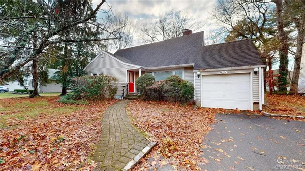 $6,500 | 11 Rockhill Road, East Hills, NY 11577
