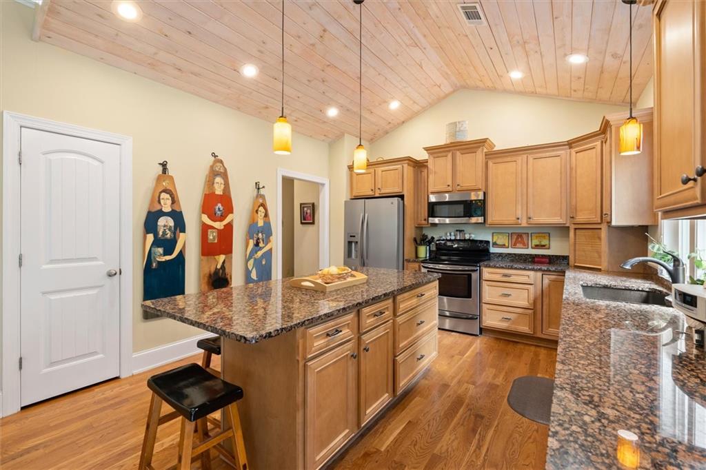 7150 Burnside Court Villa Rica, GA 30180 - Photo 15 of 81 Gallery Image 15
