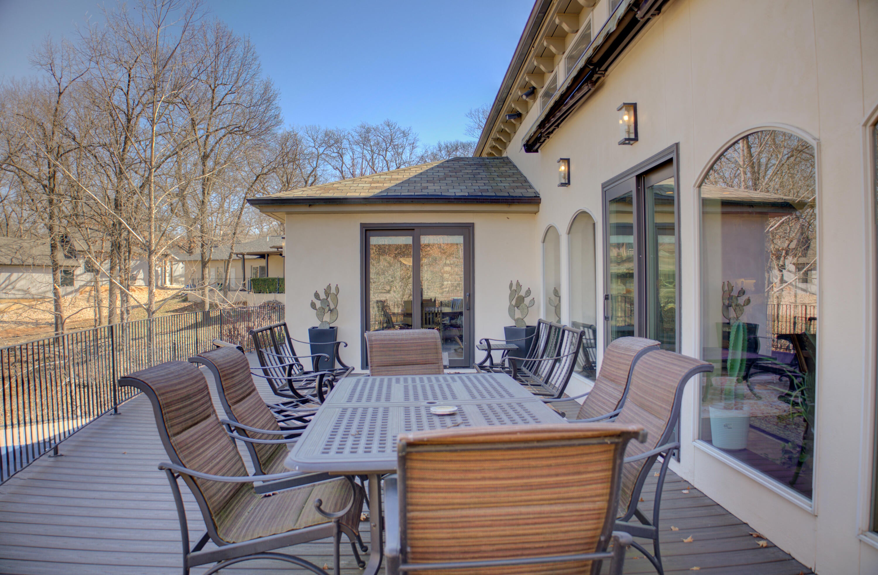 33411 Ridge Road Afton, OK 74331 - Photo 43 of 50 Lakeside dining