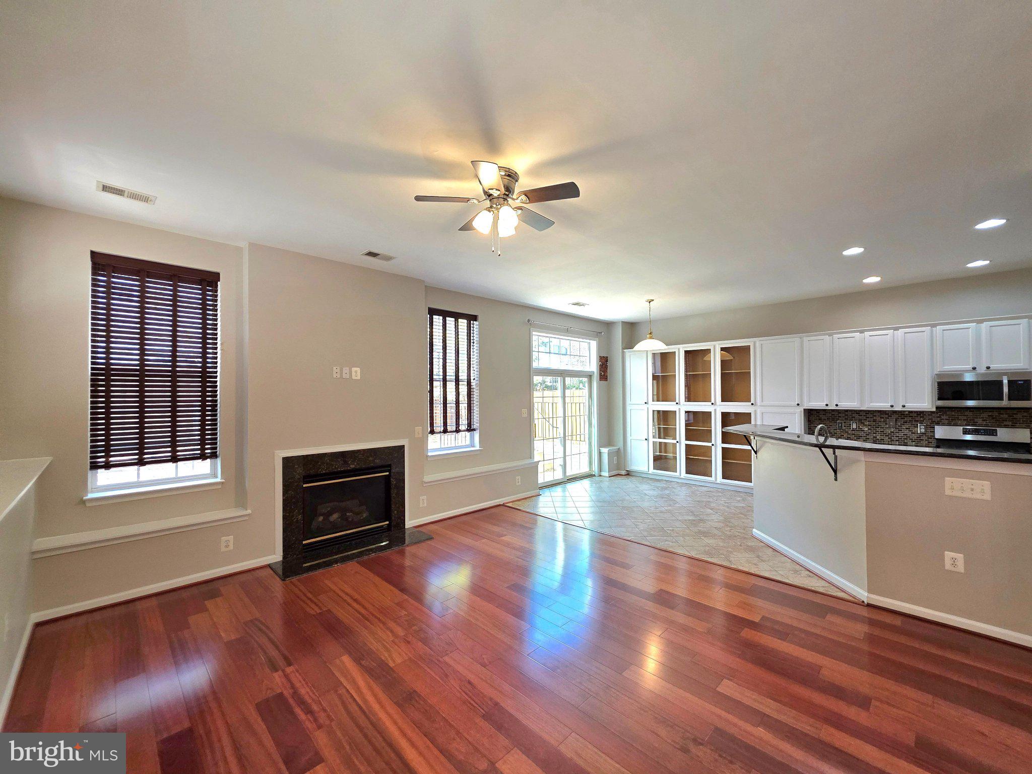 8346 Middle Ruddings Drive Lorton, VA 22079 - Photo 8 of 42 Gallery Image 8
