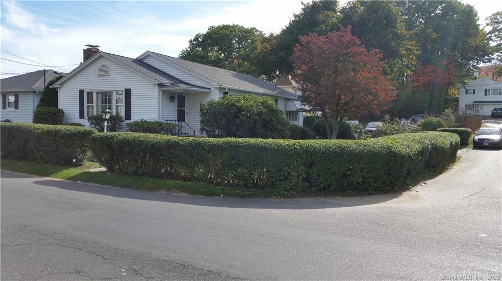 191 Ledgeside Avenue Waterbury, CT 06708 - Photo 1 of 1 Gallery Image 1