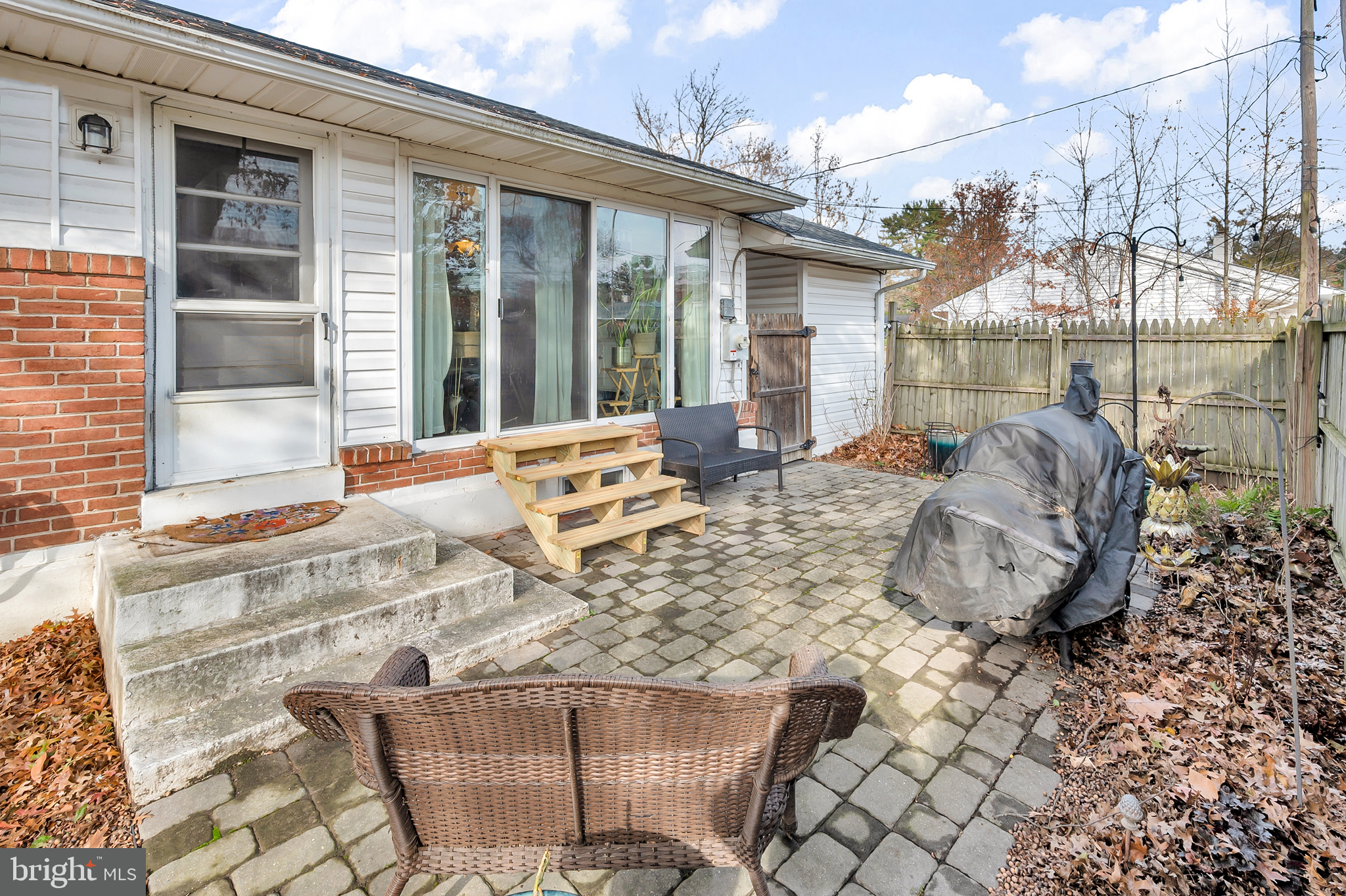 820 Montico Road Wilmington, DE 19803 - Photo 22 of 29 Newly built stairs out to the new patio