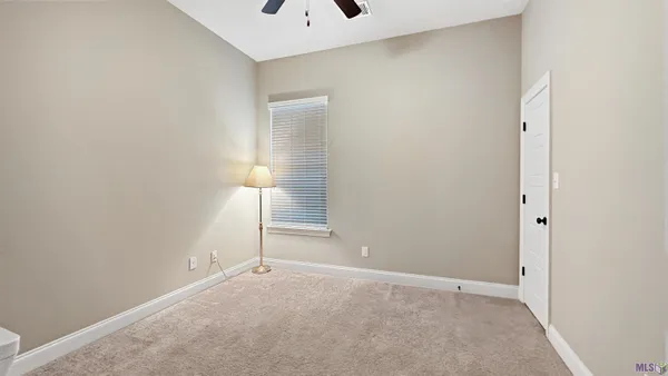 $450,000 | 16045 Greycliff Avenue, Pride, LA 70770