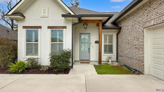 $479,500 | 16045 Greycliff Avenue, Pride, LA 70770