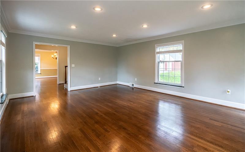 4578 Middle Road Allison Park, PA 15101 - Photo 4 of 25 Gallery Image 4