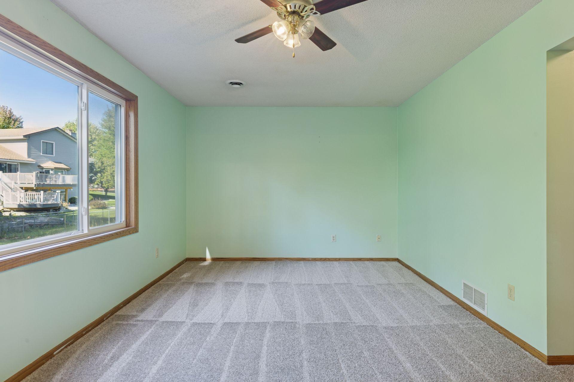 11984 Orchid Street Coon Rapids, MN 55433 - Photo 13 of 37