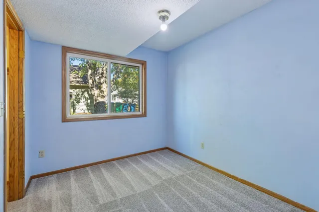 $375,000 | 11984 Orchid Street, Coon Rapids, MN 55433