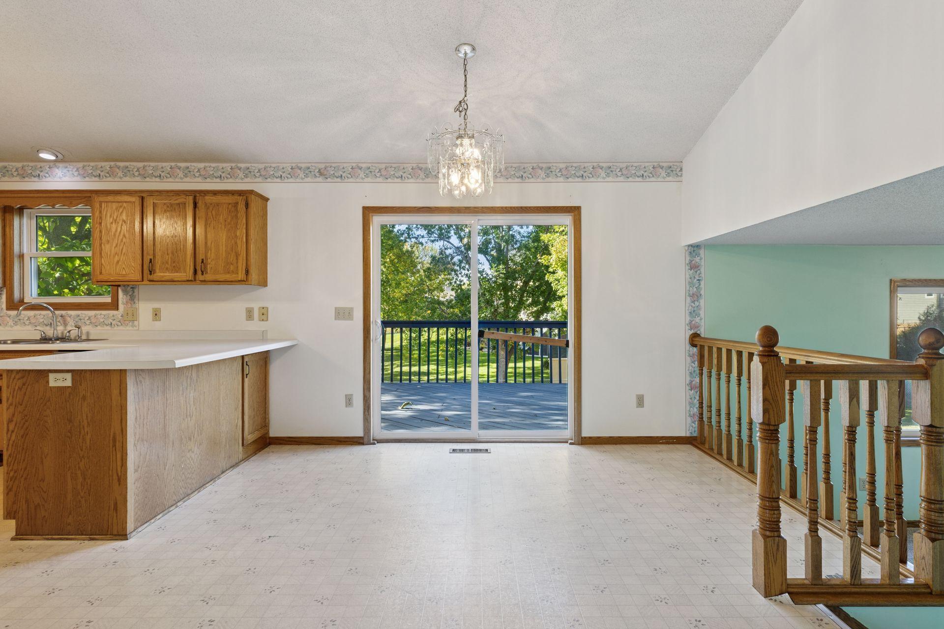 11984 Orchid Street Coon Rapids, MN 55433 - Photo 6 of 37