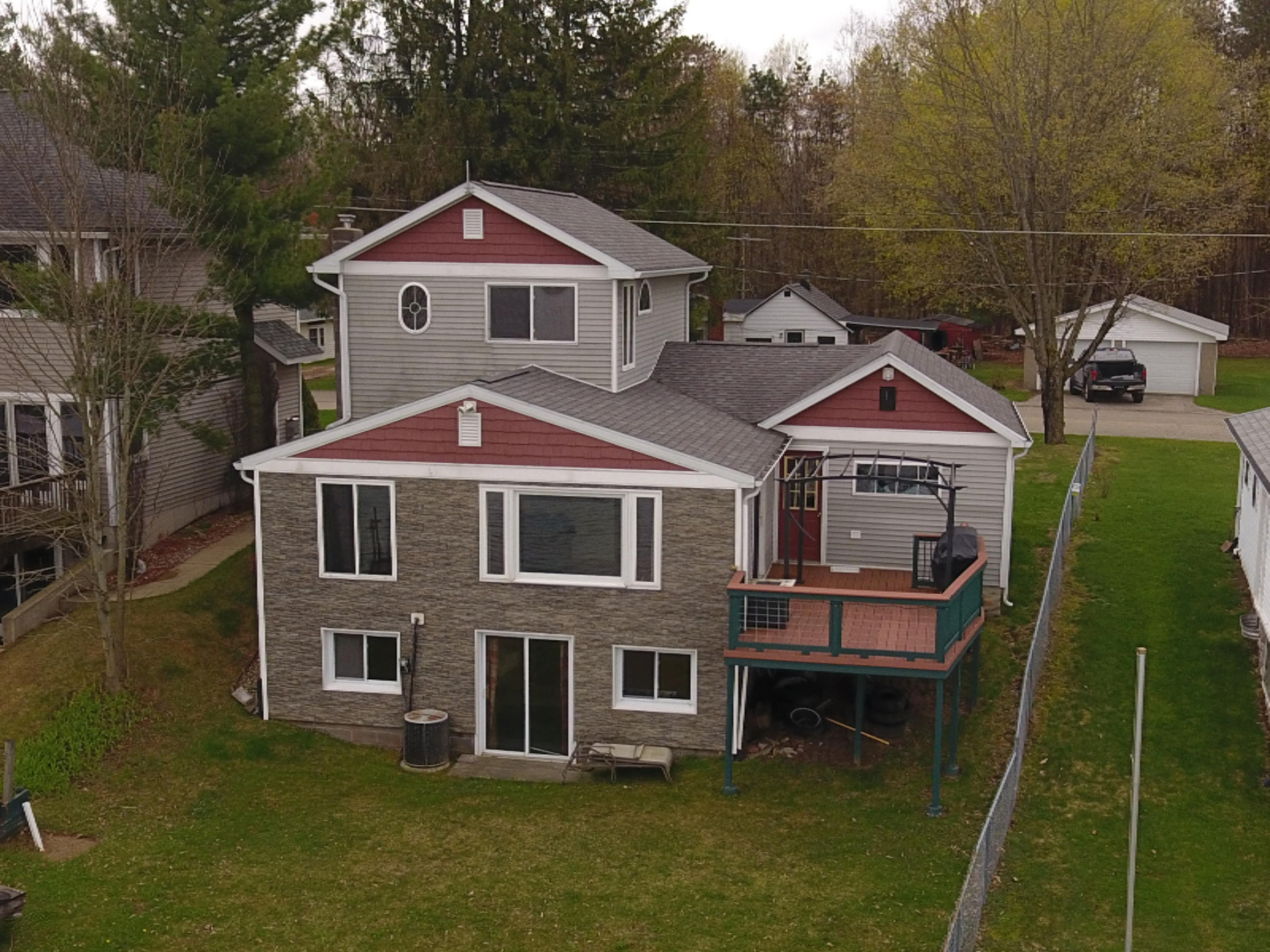 5682 Cutler Road Lakeview, MI 48850 - Photo 1 of 14 DJI_0021