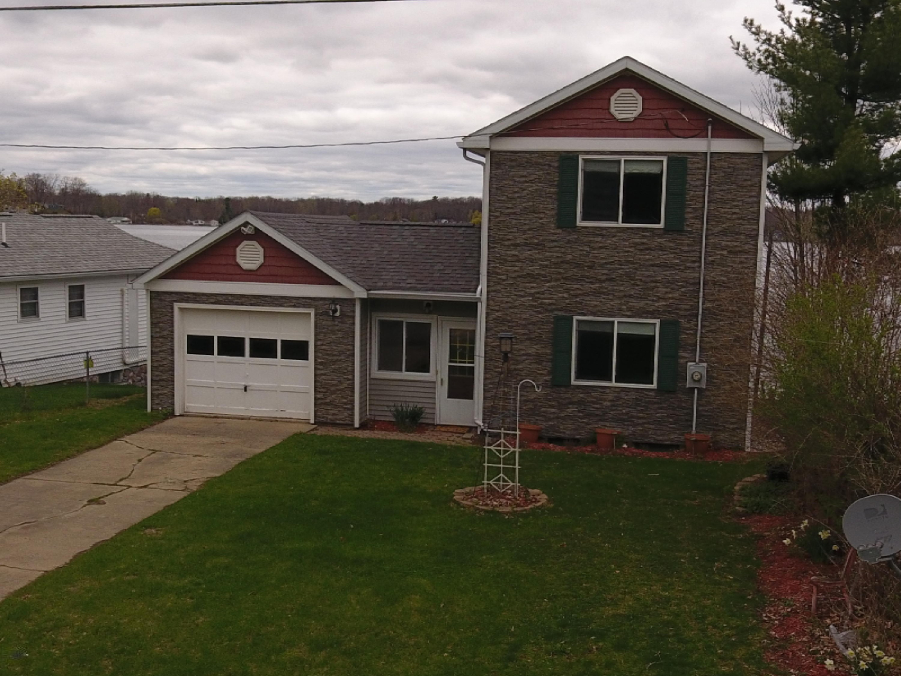 5682 Cutler Road Lakeview, MI 48850 - Photo 14 of 14 DJI_0029