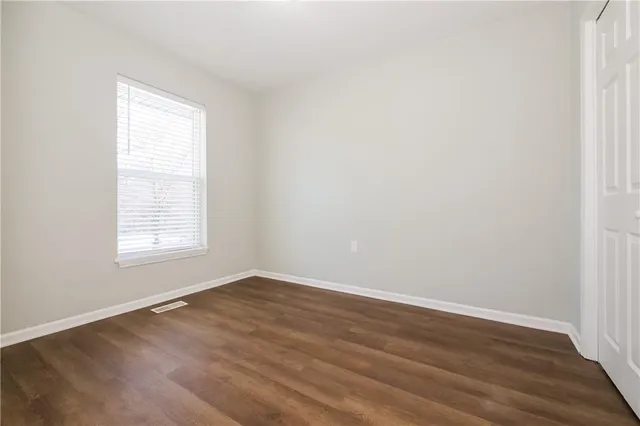 $2,190 | 543 Richfield Road, Liberty, MO 64068