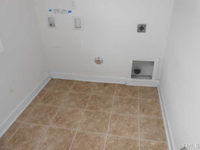 2541 Spring Oaks Way Raleigh, NC 27614 - Photo 7 of 7 Gallery Image 7