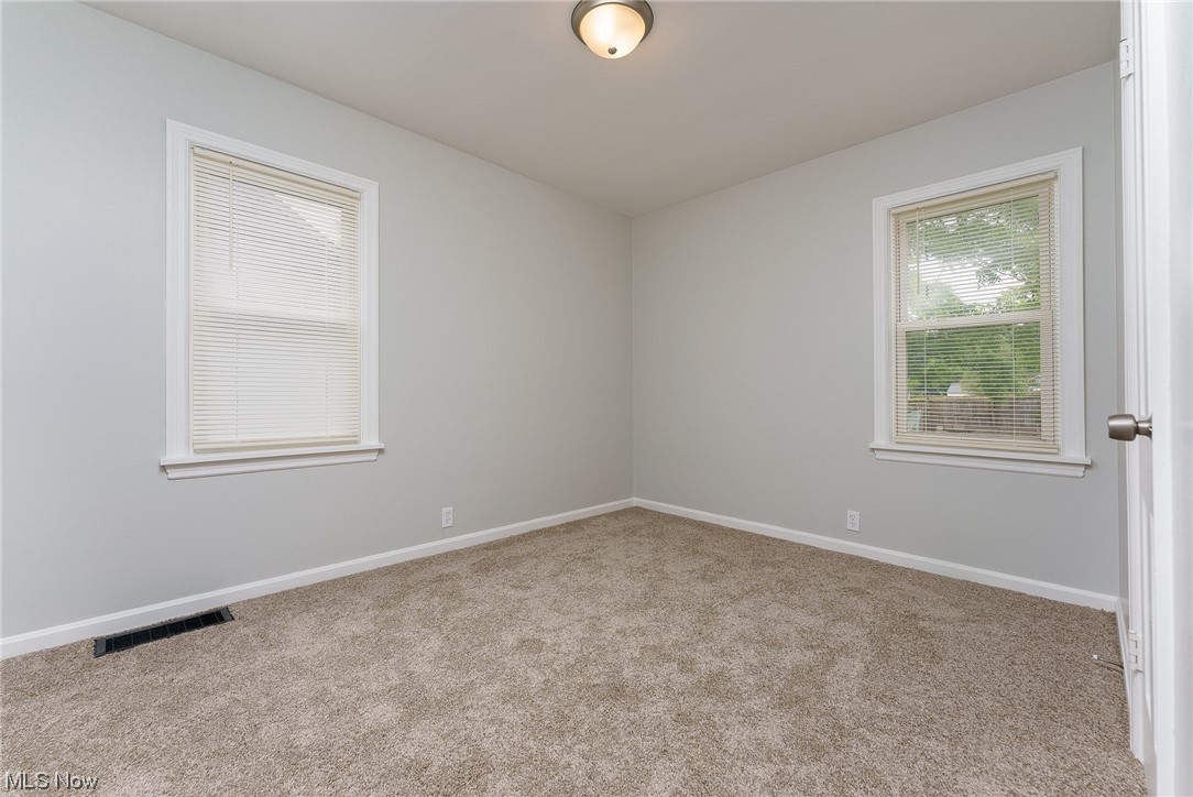 3303 9th Street Northwest Canton, OH 44708 - Photo 8 of 28 Gallery Image 8