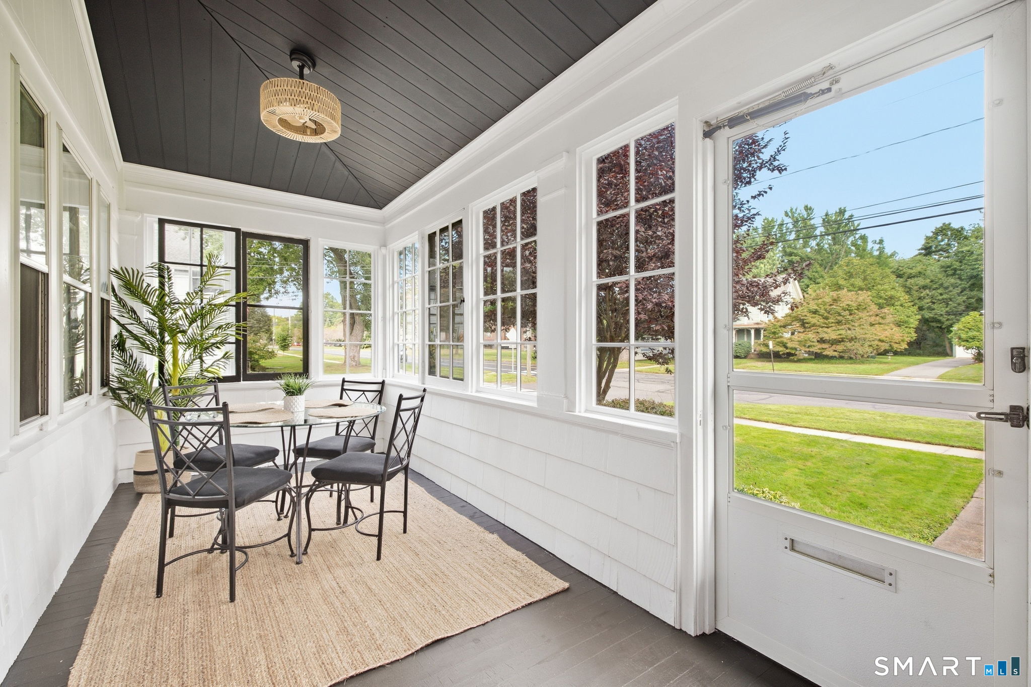33 State Street Wethersfield, CT 06109 - Photo 3 of 40 Gallery Image 3