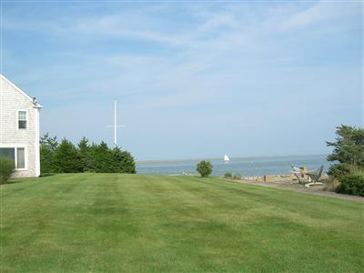 174 Eastward Road Chatham, MA 02633 - Photo 4 of 21 a view of an ocean with a big yard