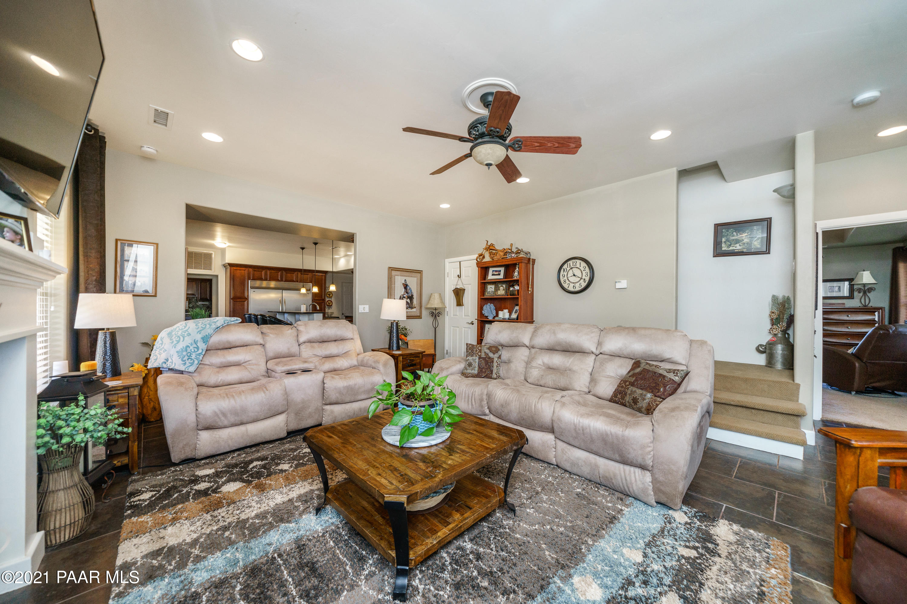 18000 North Lower Territory Road Prescott, AZ 86305 - Photo 9 of 42 a living room with furniture kitchen view and a chandelier