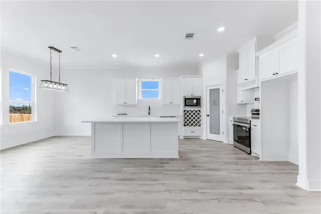 $337,500 | 2102 Aleppo Court, Bryan, TX 77807