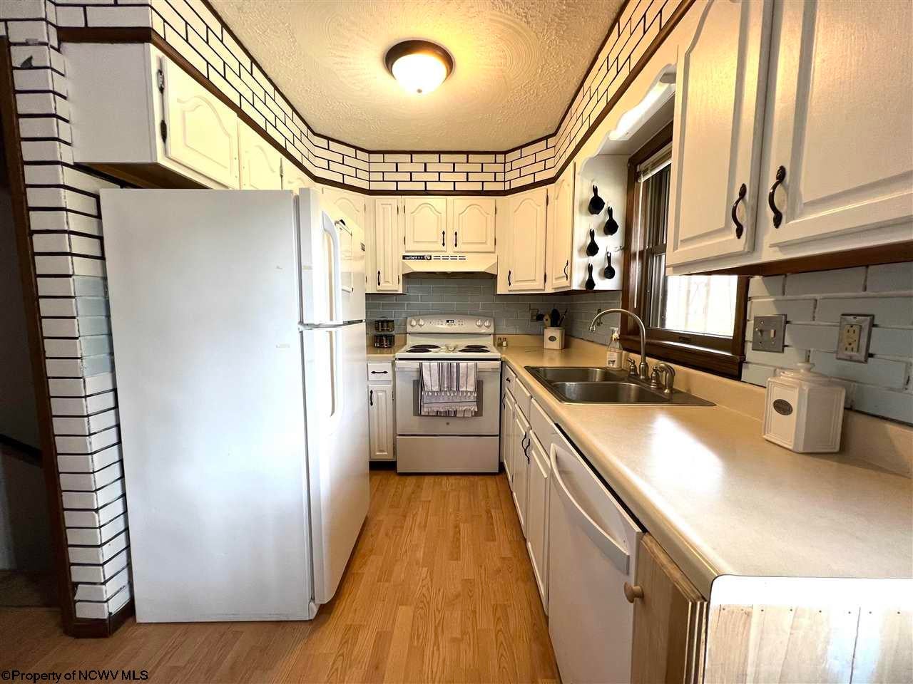 89 Cunningham Road Rivesville, WV 26588 - Photo 7 of 16 Gallery Image 7