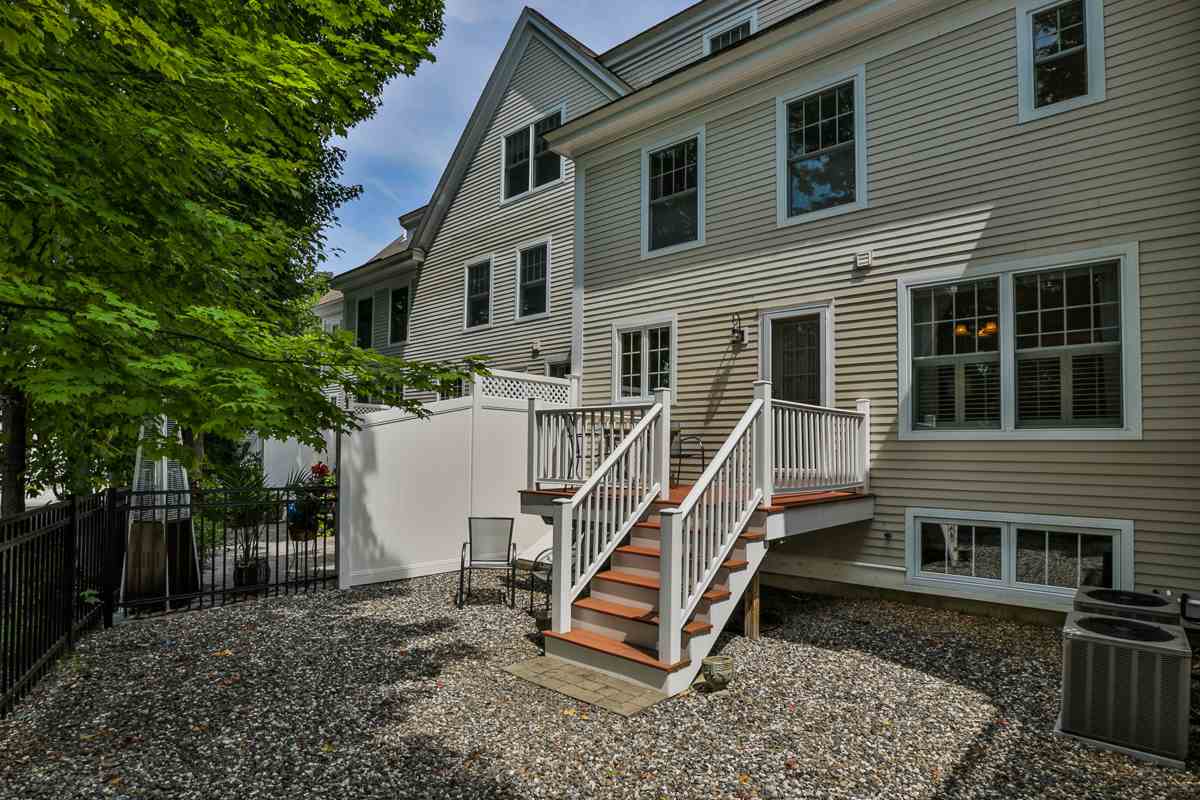 18 Linden Street, Unit 3 Exeter, NH 03833 - Photo 2 of 33 Gallery Image 2