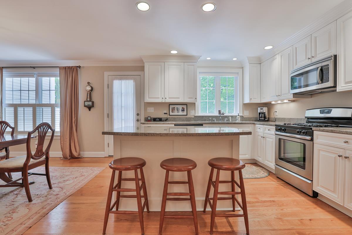 18 Linden Street, Unit 3 Exeter, NH 03833 - Photo 15 of 33 Gallery Image 15