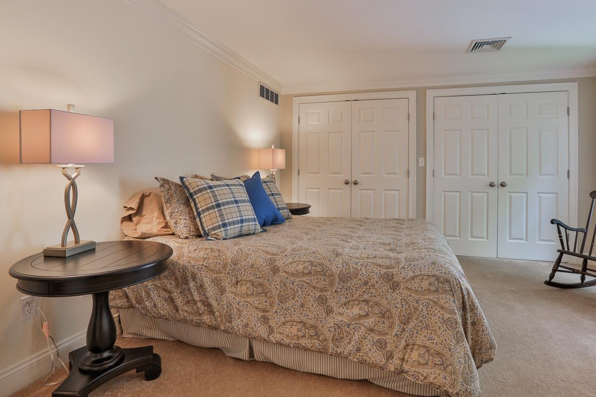 18 Linden Street, Unit 3 Exeter, NH 03833 - Photo 25 of 33 Gallery Image 25
