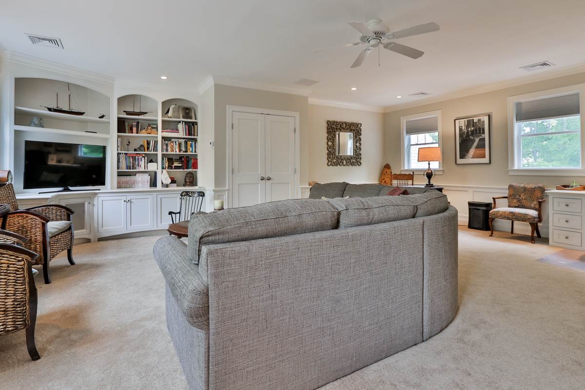 18 Linden Street, Unit 3 Exeter, NH 03833 - Photo 29 of 33 Gallery Image 29