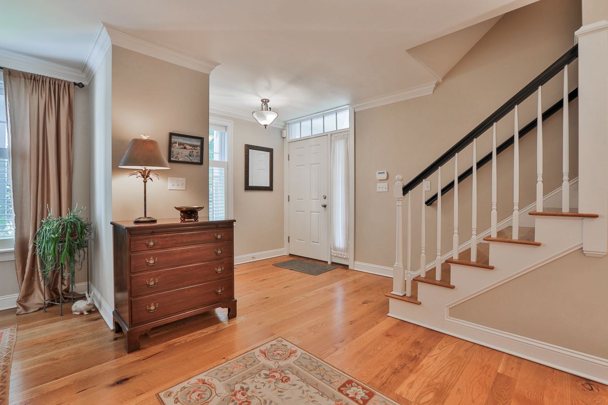 18 Linden Street, Unit 3 Exeter, NH 03833 - Photo 6 of 33 Gallery Image 6