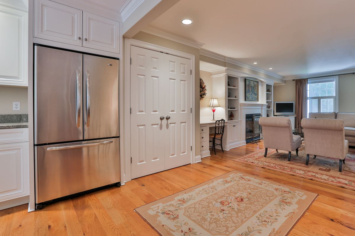 18 Linden Street, Unit 3 Exeter, NH 03833 - Photo 10 of 33 Gallery Image 10