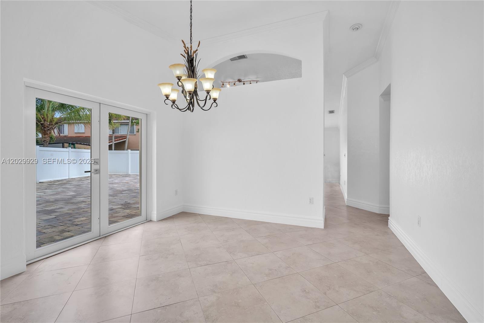 15715 Southwest 76th Terrace Miami, FL 33193 - Photo 10 of 40 Photo 10