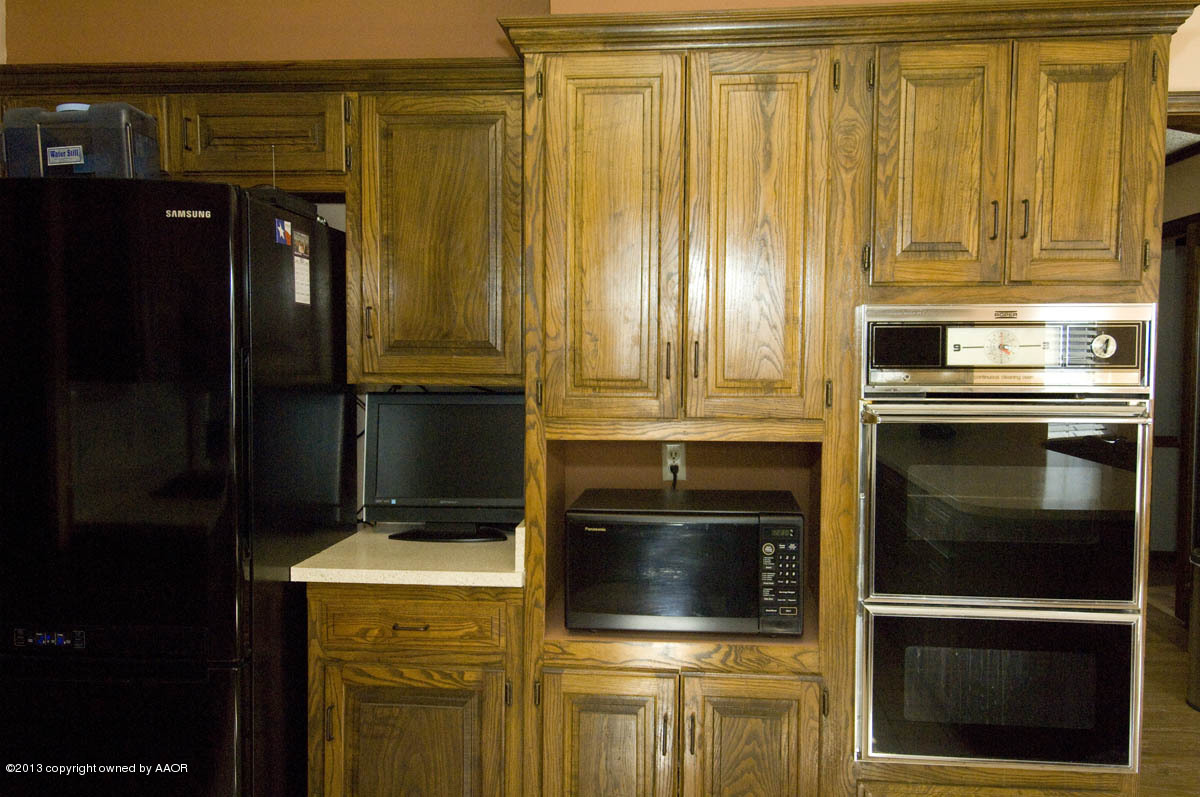 6409 Drexel Road Amarillo, TX 79109 - Photo 44 of 44 KITCHEN VIEW 5