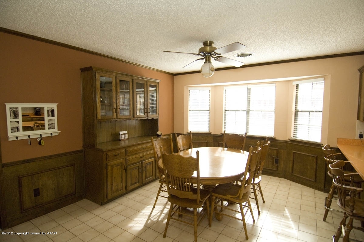 6409 Drexel Road Amarillo, TX 79109 - Photo 10 of 44 dining view 1