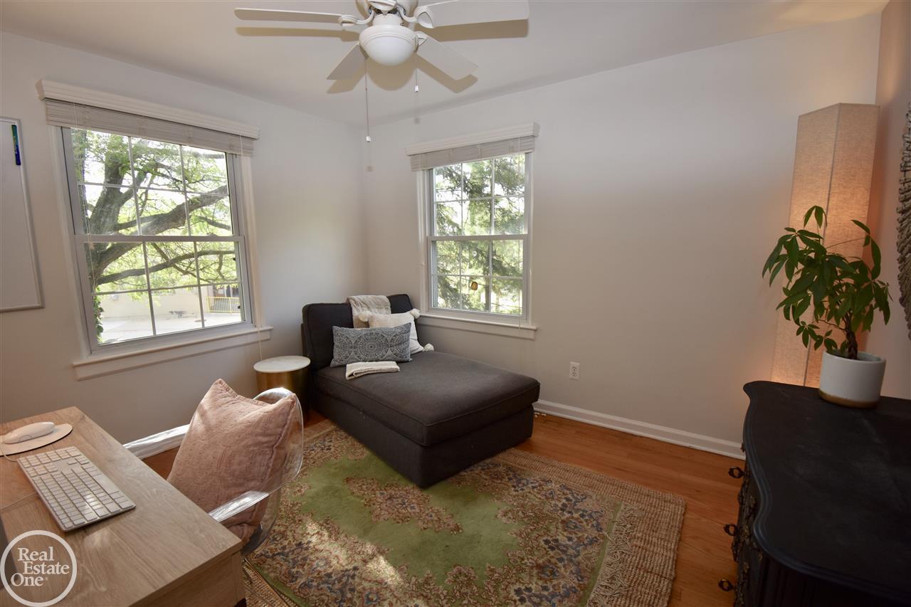 488 Fisher Road Grosse Pointe Farms, MI 48230 - Photo 26 of 40