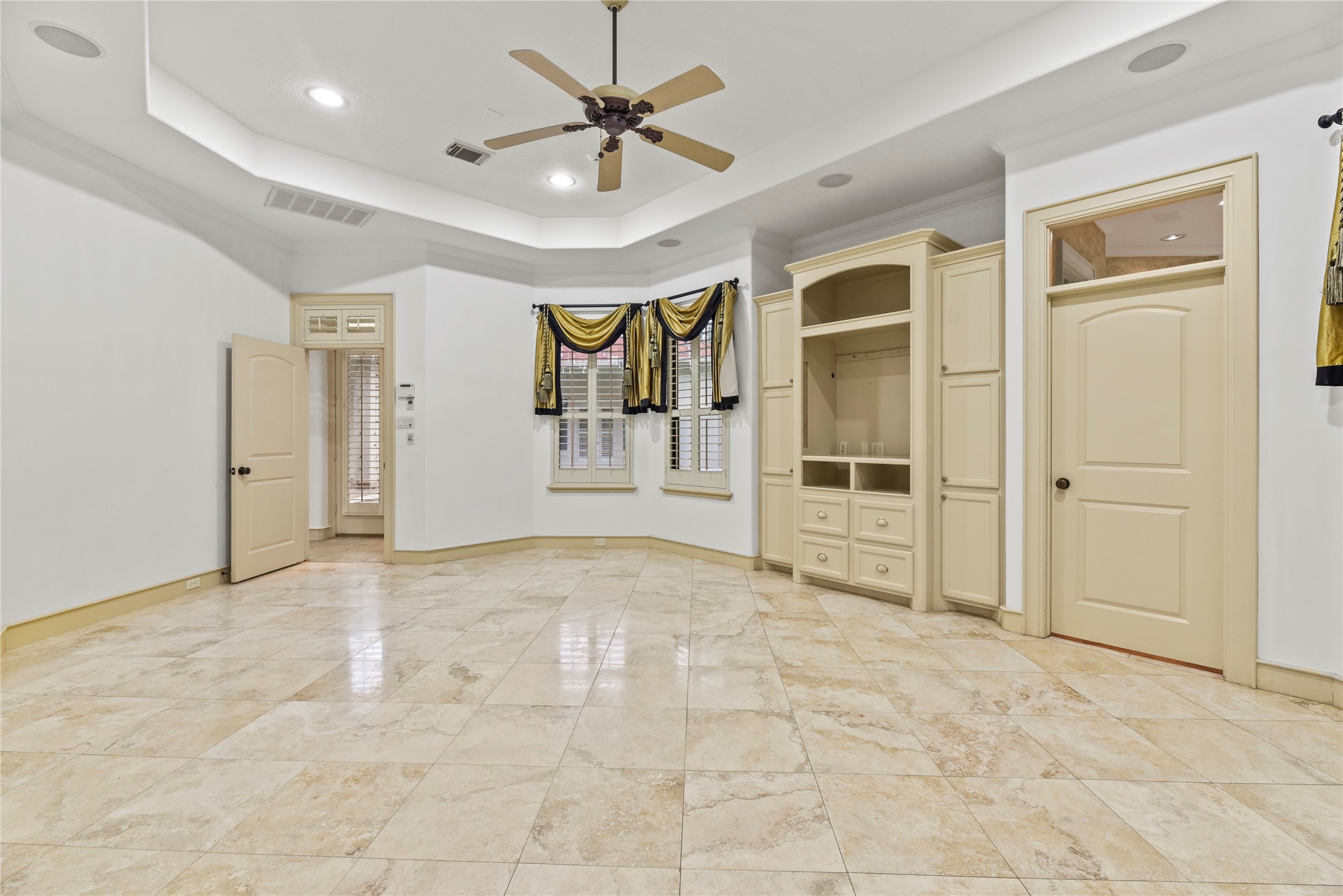 16610 Champagne Falls Court Spring, TX 77379 - Photo 16 of 45 a view of an empty room