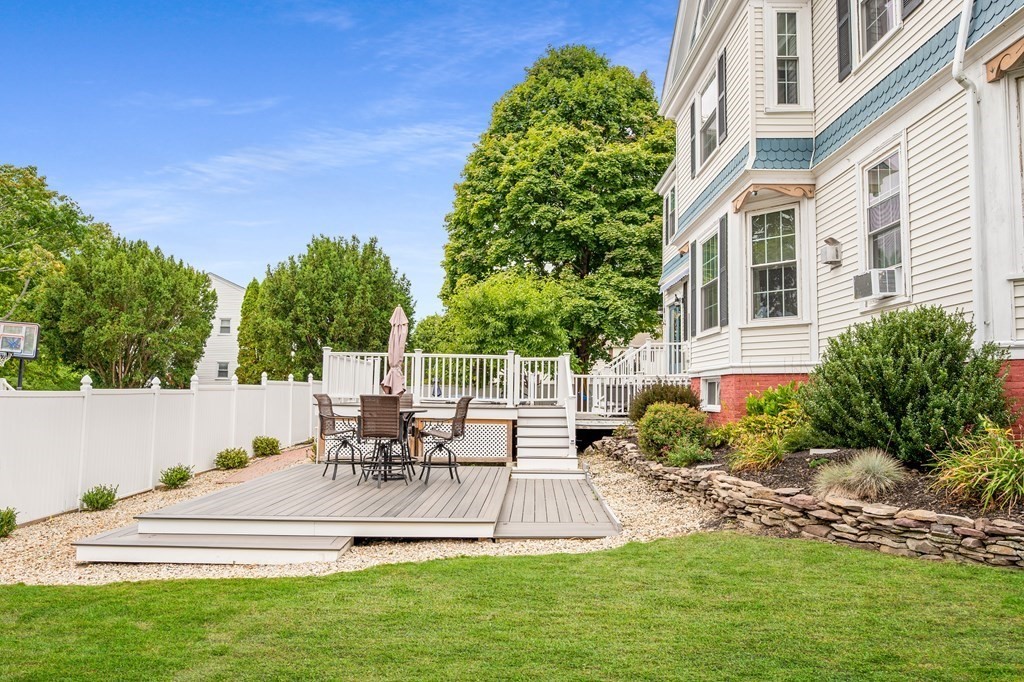 15 Perry Street Danvers, MA 01923 - Photo 11 of 41 Gallery Image 11