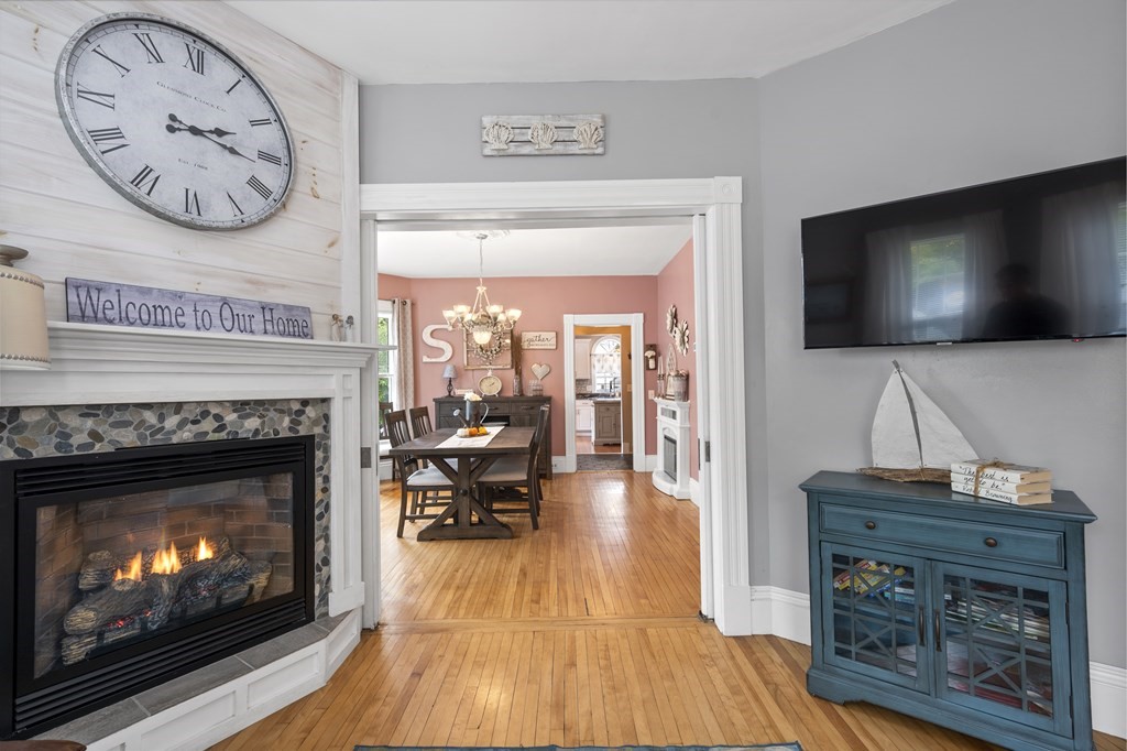 15 Perry Street Danvers, MA 01923 - Photo 14 of 41 Gallery Image 14