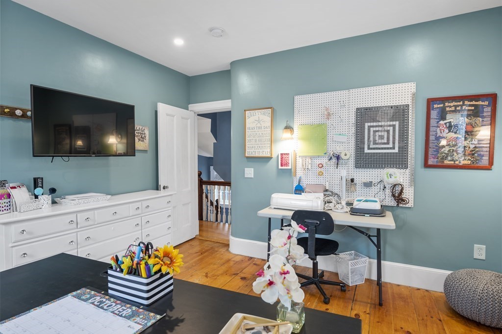 15 Perry Street Danvers, MA 01923 - Photo 37 of 41 Gallery Image 37