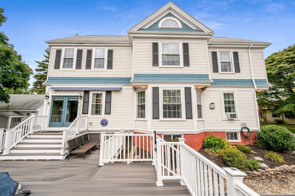 15 Perry Street Danvers, MA 01923 - Photo 5 of 41 Gallery Image 5