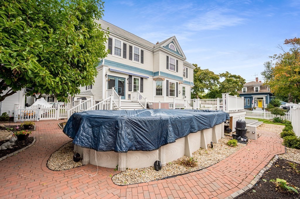 15 Perry Street Danvers, MA 01923 - Photo 10 of 41 Gallery Image 10