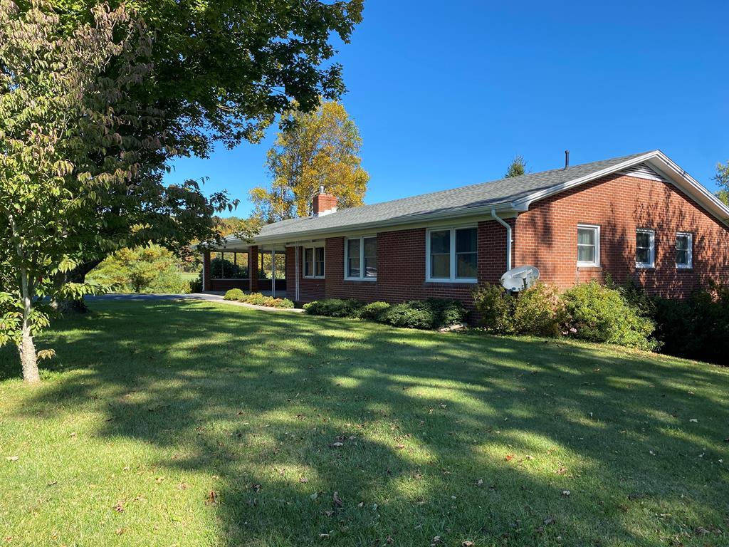 114 Blacksmith Road Meadows Of Dan, VA 24120 - Photo 2 of 70 Gallery Image 2